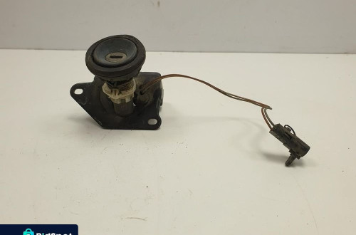 Fiat Punto II ZAMEK TYLNEJ KLAPY BAGAŻNIKA