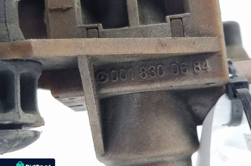 POMPA WODY MERCEDES VITO W638 1147412047