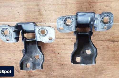 CITROEN C5 III  KOMBI ZAWIASY KLAPY TYŁ PARA