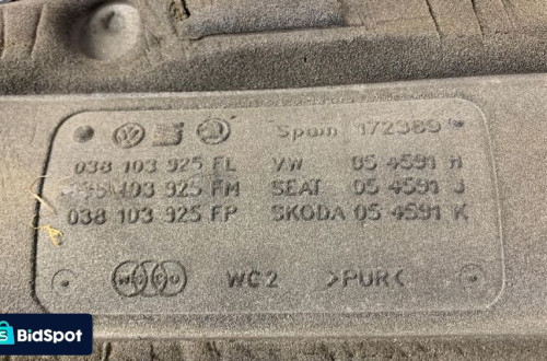 GÓRNA OSŁONA SILNIKA VW TIGUAN TDI 038103925FL