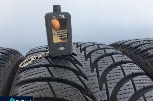 4x OPONY ZIMOWE KOMPLET Sava Eskimo ICE 205/55 16