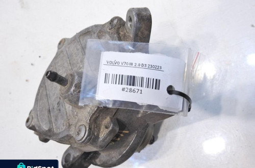 POMPA VACU VACUM VOLVO V70 III 2.0 D3 31219463