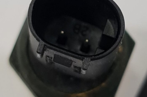 CZUJNIK TEMPERATURY MERCEDES W212 CDI A0051532328