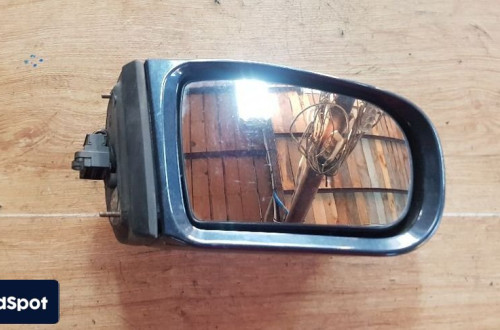 MERCEDES W210 LIFT LUSTERKO PRAWE 2108107816