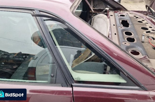 AUDI 80 B4 SEDAN SZYBA KAROSERYJNA LEWY TYŁ