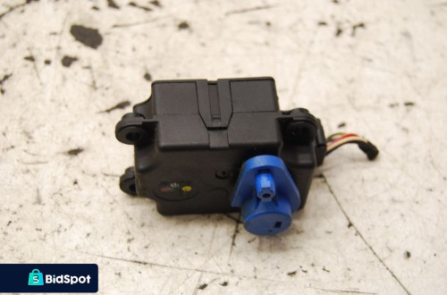 SILNICZEK NAGRZEWNICY 09180203 OPEL VECTRA C SIGNUM 09180202/ 09180204