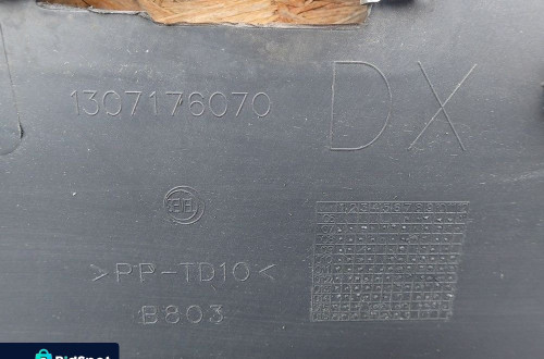 LISTWA NA BŁOTNIK PRAWY DUCATO BOXER 1307176070