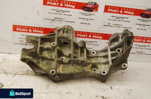 PODSTAWA ŁAPA ALTERNATORA 058145523E AUDI A4 B5 1.8 TURBO VW PASSAT B5 058145523D