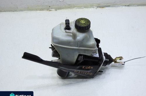 POMPKA HAMULCOWA MERCEDES W211 2.2 CDI A0004300312