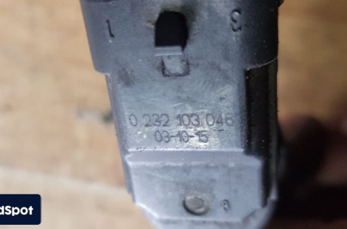 FIAT PUNTO II CZUJNIK POŁOŻENIA WAŁKA ROZRZĄDU 0232103046