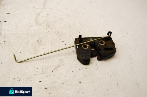 ZAMEK KLAPY BAGAŻNIKA TYŁ 6X0827505A VW LUPO POLO III