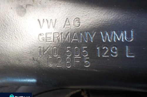 VOLKSWAGEN GOLF 7 WAHACZ LEWY TYŁ  5Q0505225C