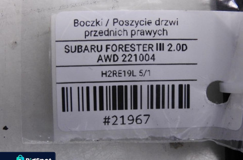 TAPICERKA DRZWI PRAWY PRZÓD SUBARU FORESTER III