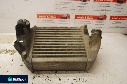 INTERCOOLER LEWY AUDI A4 B6 B7 2.5 TDI 8E0145805P