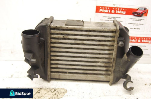 INTERCOOLER LEWY AUDI A4 B6 B7 2.5 TDI 8E0145805P