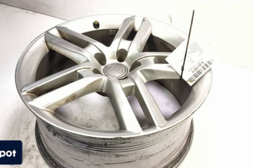 OPASKA ZBIORNIKA PALIWA TOYOTA AVENSIS II T25