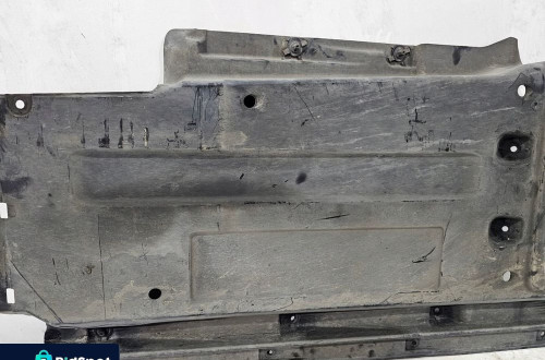 OSŁONA PODWOZIA PRAWA DUŻA AUDI Q5 8R0825208B