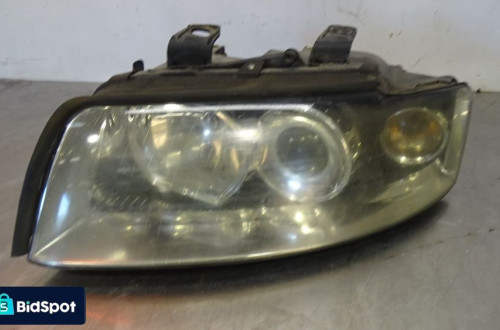 LAMPA LEWA PRZEDNIA AUDI A4 B6 8E0941003F