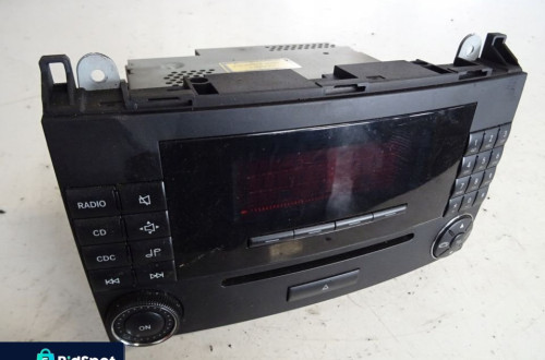 RADIO MERCEDES B-KLASA A1698207589