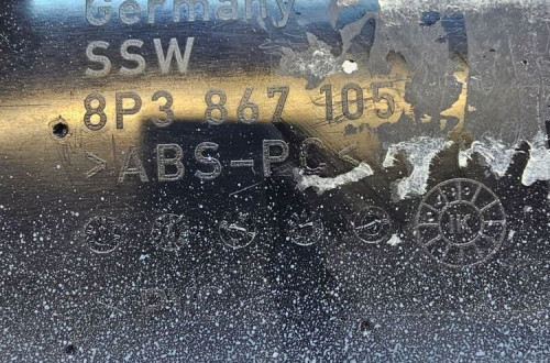 BOCZEK DRZWI LEWY PRZÓD AUDI A3 8P 8P1867105 EUROPA