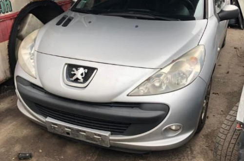 PEUGEOT 206 PLUS RAMIONA WYCIERACZEK KPL