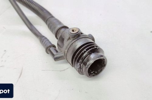 WĄŻ PRZEWÓD WLWEU ADBLUE AUDI A4 A5 8K0131963R