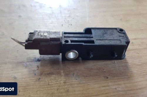 FORD MONDEO MK III  CZUJNIK UDERZENIA 1S7T-14B342-AC