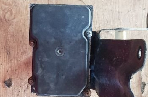 MITSUBISHI COLT Z30 1.3 16V POMPA ABS 0265231502 MN116161