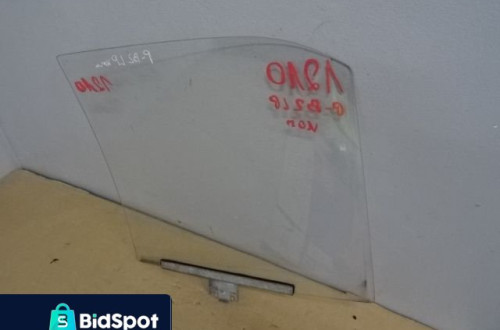 SZYBA DRZWI LEWY PRZÓD VW PASSAT B2 81-87 NR1210