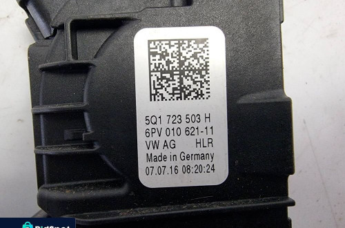 PEDAŁ VOLKSWAGEN GOLF VII 5Q1723503H