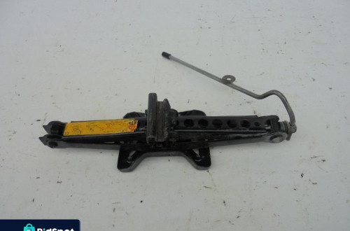 LEWAREK PODNOŚNIK DO KÓŁ MONDEO MK3