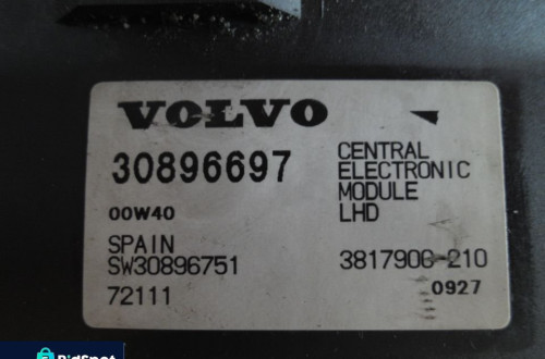 VOLVO V40 S40 MODUŁ KOMFORTU OŚWIETLENIA 30896697