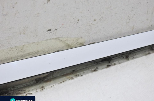 LISTWA DACHOWA DACHU LEWA 614-46 VOLVO V50 LIFT