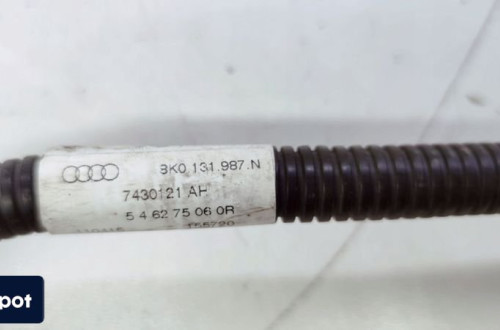 WĄŻ PRZEWÓD ADBLUE AUDI A4 A5 A6 8K0131987N