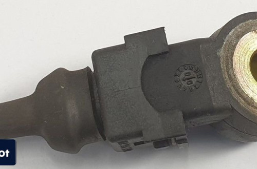 CZUJNIK STUKOWY MERCEDES W168 1.4 8V A0031538928