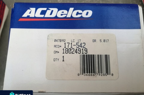 KLOCKI HAMULCOWE 18024919 GM Cadillac BUICK