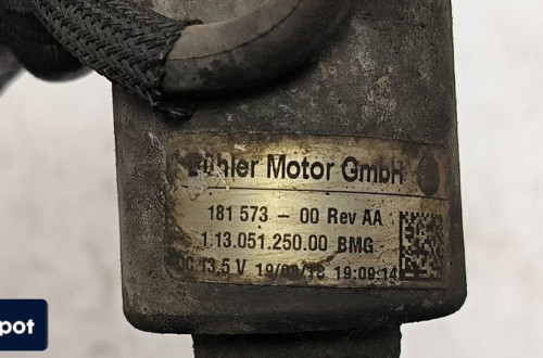 POMPA WTÓRNA POWIETRZA OPEL ASTRA J 13398752