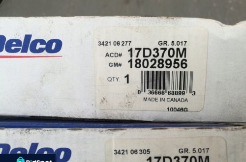 KLOCKI HAMULCOWE 18028956 GM Cadillac BUICK