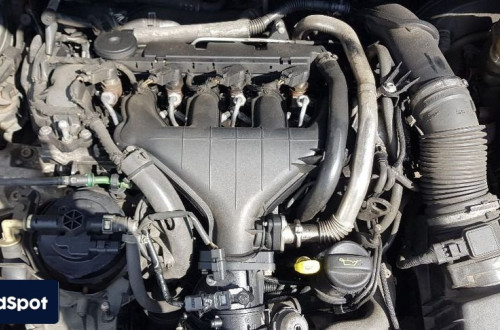 PEUGEOT 407  2.0 HDI 136KM SILNIK KOMPLETNY