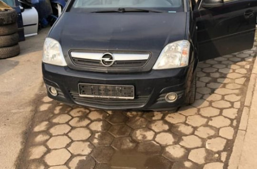 OPEL MERIVA A RAMIONA WYCIERACZEK