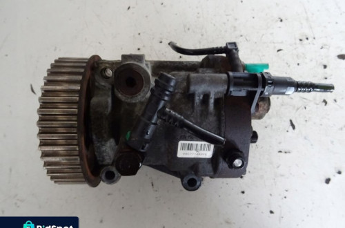 POMPA WTRYSKOWA NISSAN ALMERA N16 1.5 8200057346C