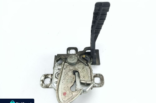 ZAMEK MASKI ALFA ROMEO 159 (2005-2011)