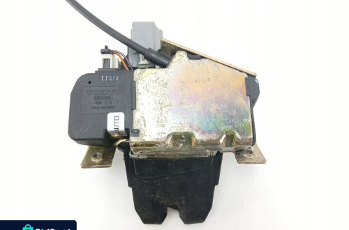 ZAMEK KLAPY TYŁ TYLNEJ BAGAŻNIKA VOLVO S60 I 8652396