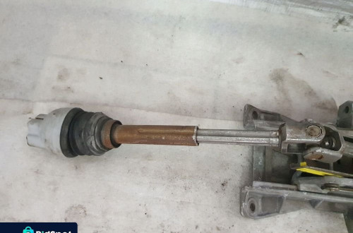 FOCUS MK3 III KOLUMNA KIEROWNICY BV6N-3C529-HG