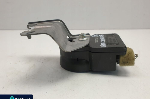 Toyota Land Cruiser 150 SYRENA ALARMU 89040-60090