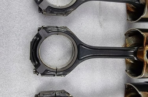 TŁOK KORBOWÓD 3.0 MERCEDES W166 W212 W222 W205 AMG