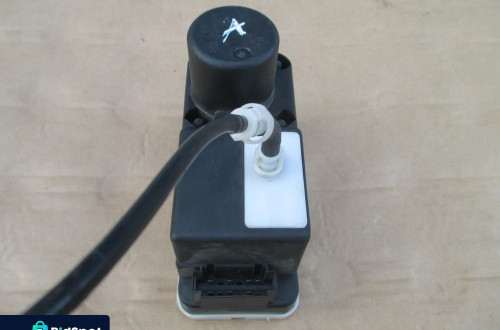 Pompka centralnego zamka POLO GOLF 6N0962257