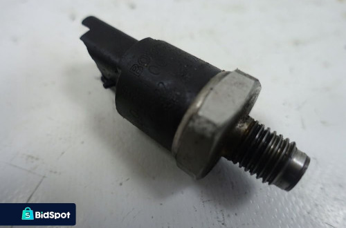 Alfa Romeo 156 2.0 TS CZUJNIK PALIWA 97-06R