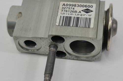 ZAWÓR ROZPRĘŻNY KLIMATYZACJI MERCEDES W213