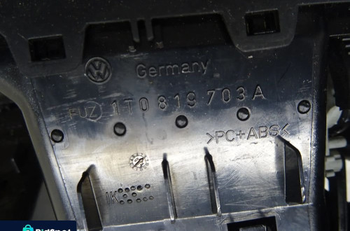 VW TOURAN I 03-05 1.9TDI LA7W KRATKA NAWIEWU LEWA PRAWA 1T0819703A